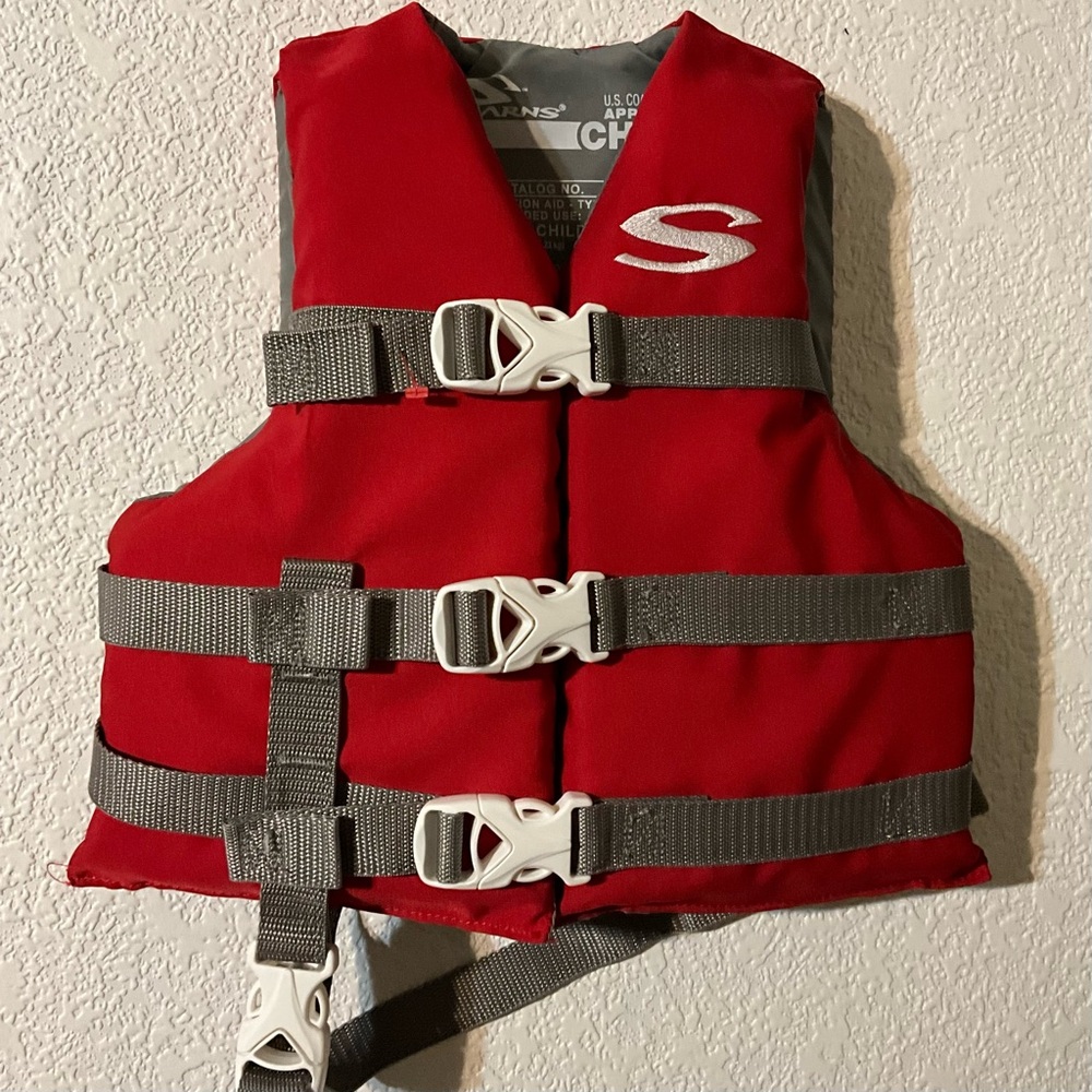 Coleman Stearns NWOT Child 30-50lbs U.S. Coast Guard Jacket Ski Vest